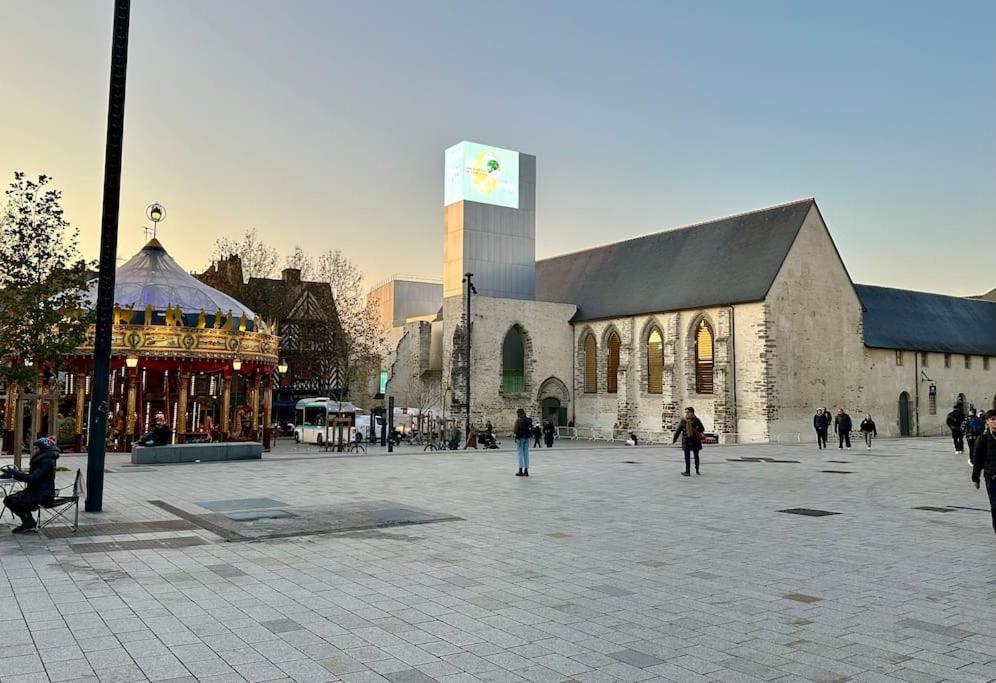 Apartamento Le Ty Baty - Hypercentre Rennes Exterior foto